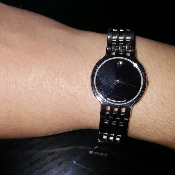 MOVADO WOMEN'S WATCH - Picture 5 of 6